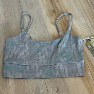 Seamless Camouflage-Print Bralette in Sage Green